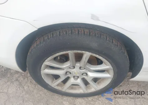 2015 Chevrolet Malibu 1Lt из США, поврежденный, VIN 1G11C5SL9FU126755